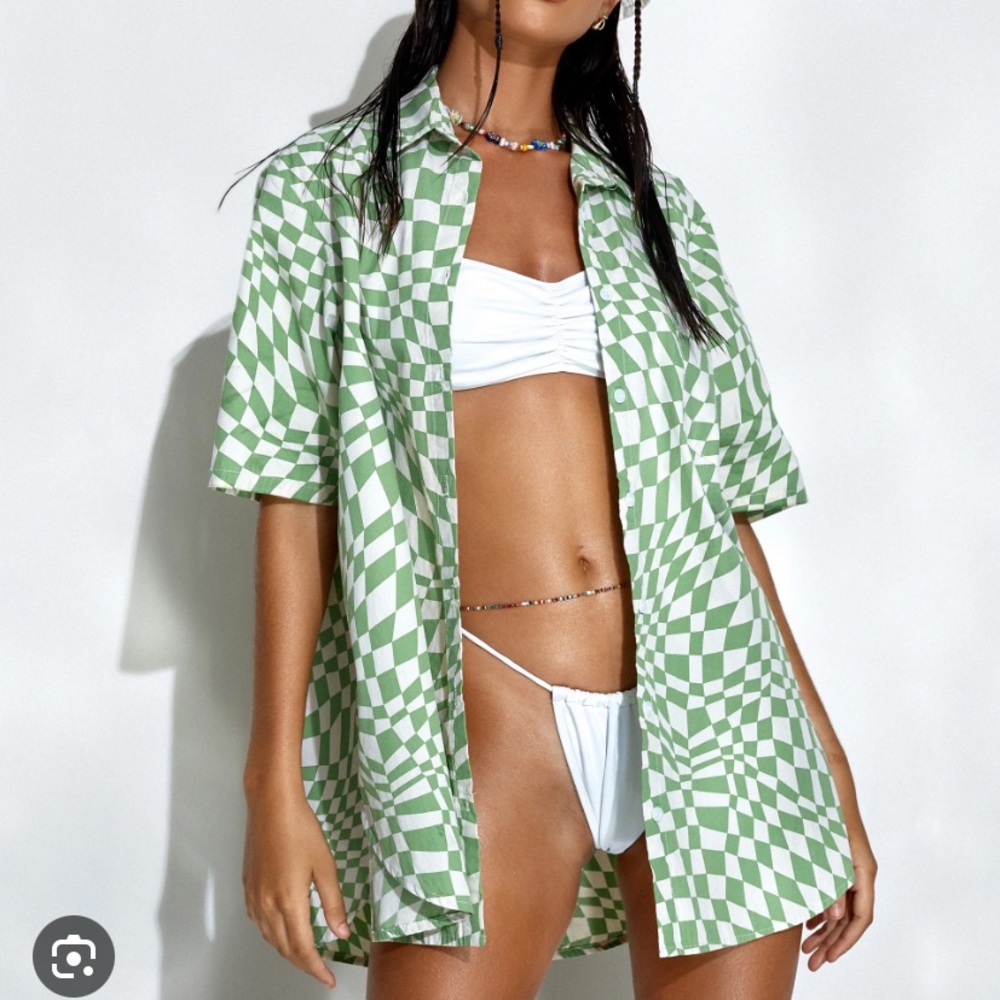 NWT Motel Rocks Smith Short Sleeve Green Shirt in Square Flag Green | XS